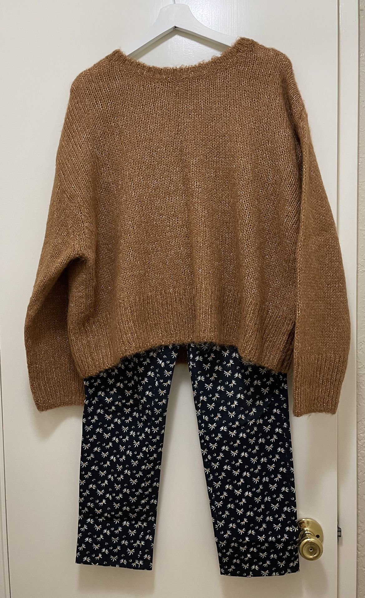 Sweater &trousers SET