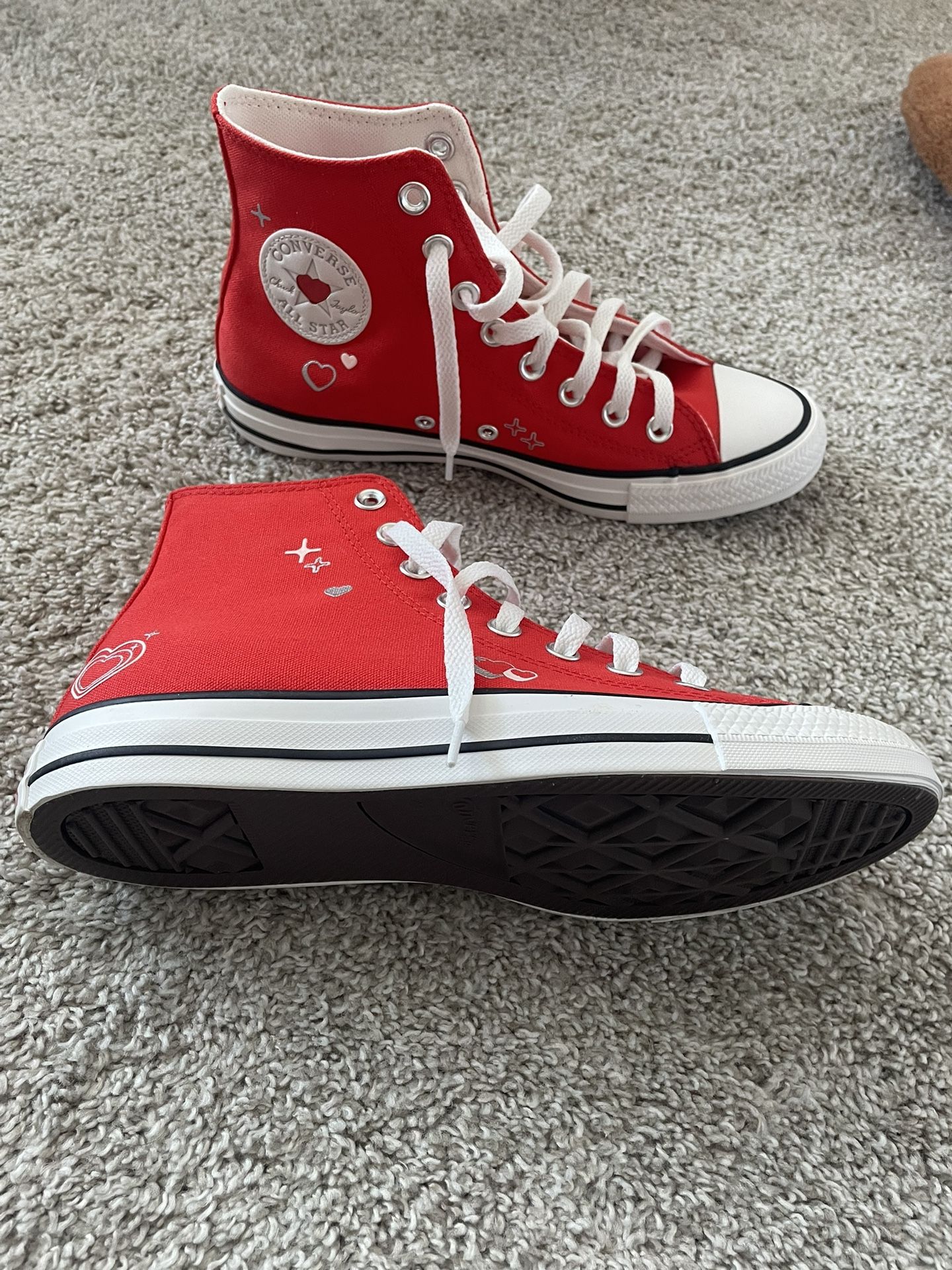 Valentines Converse