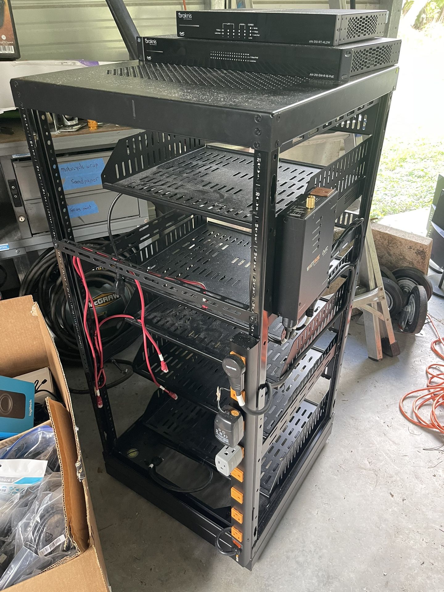 Data Rack - Server Rack