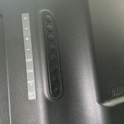 LG Flat Screen Tv Over 42”