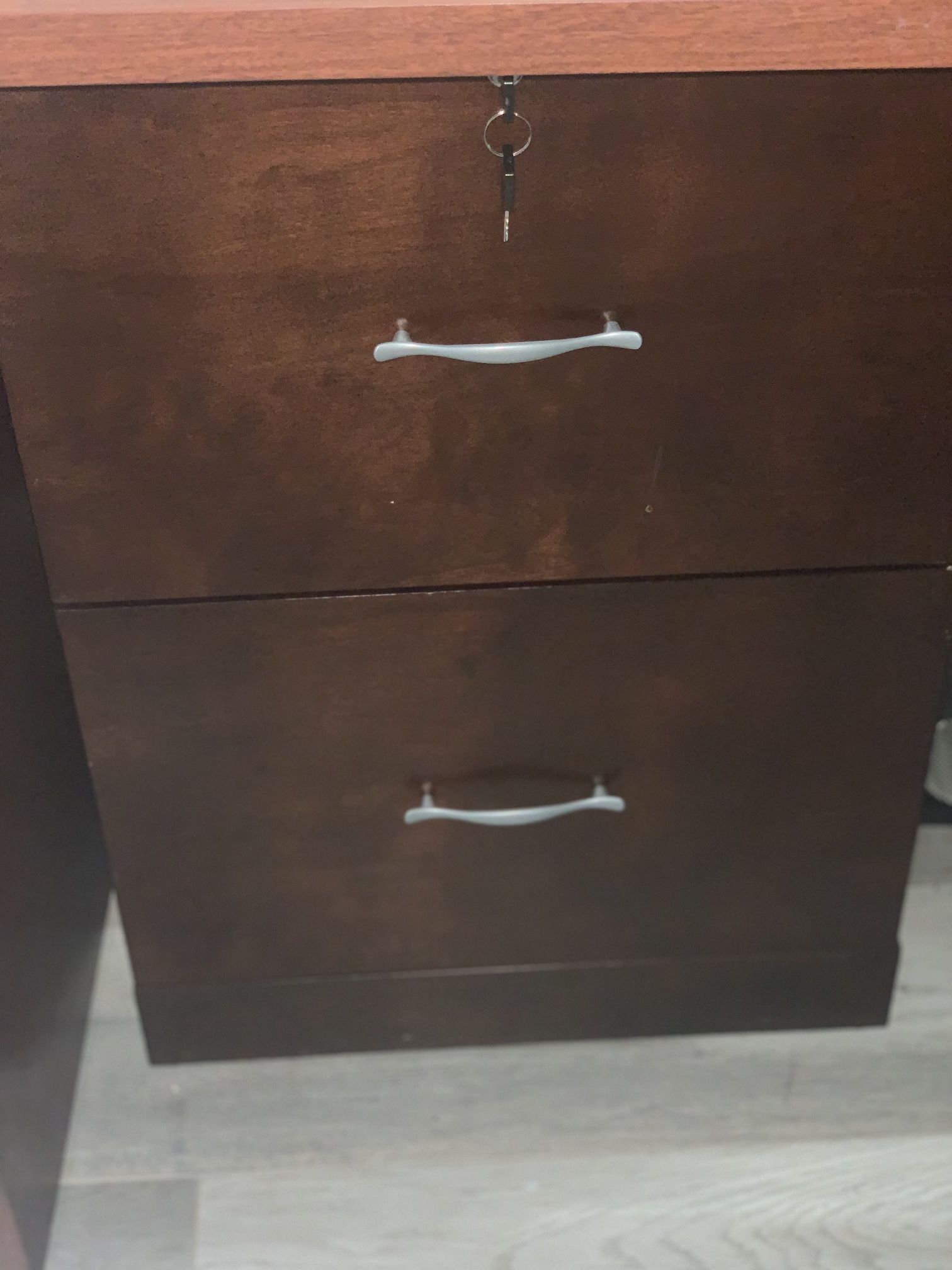 File cabinet with two drawers, and a key