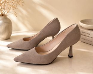 Mid-heeled Shoes