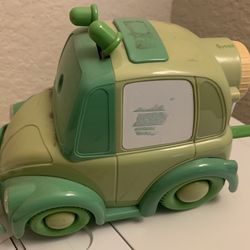 Kids Hand Crank Rotary Pencil Sharpener - Toy Car ( Read Description)