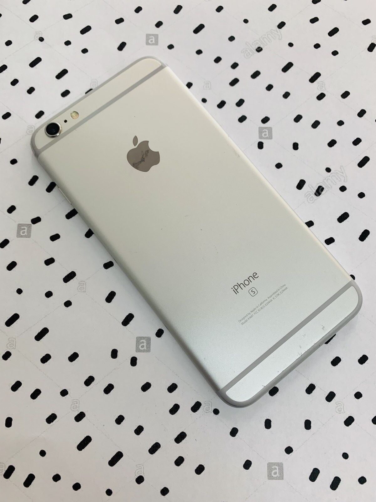 iPhone 6s Plus (64 GB) Excellent Condition With Warranty