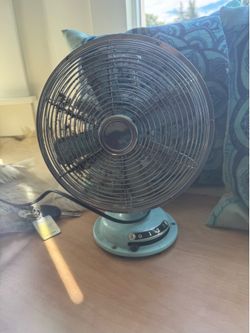 Small Retro Fan