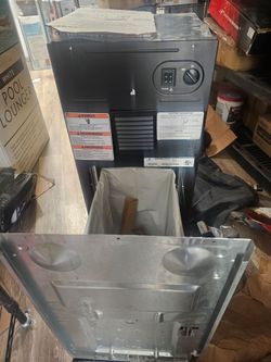 Jenn-Air 15-in trash compactor retail $2,250
