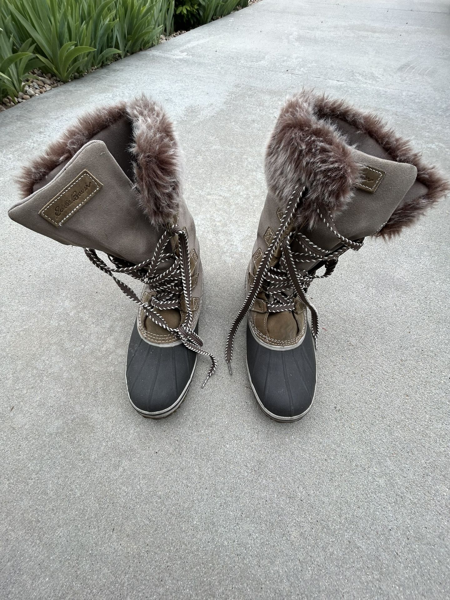 Eddie Bauer Snow Boots Size 10