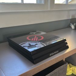 PS4 Pro Star Wars Addition 