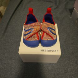 New Nike Swoosh 1 TD Size 4c