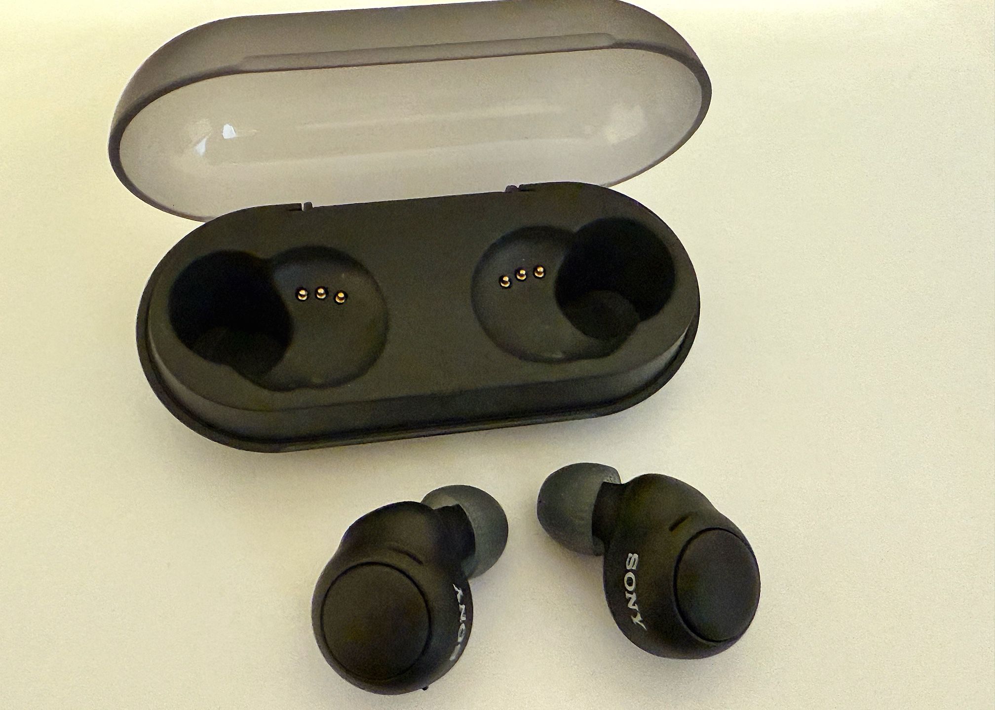 Sony ear buds WF-C500