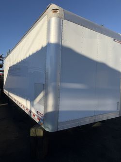 Box 24 larga 8 ft ancho alto 8 ft