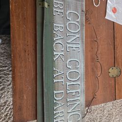 Wooden golf wall decor