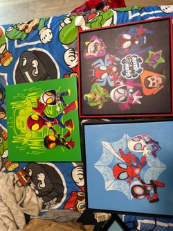 Room picture frames