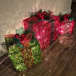 Set of 3 Lighted Christmas Gift Box Decorations