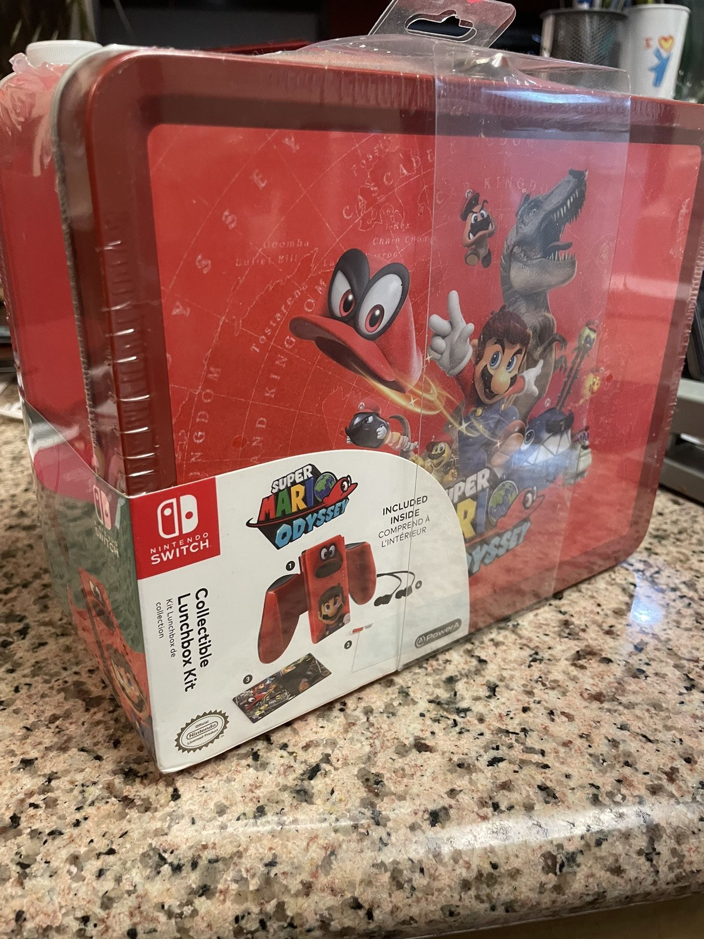 Brand New . Sealed super mario odyssey collectible lunch box kit