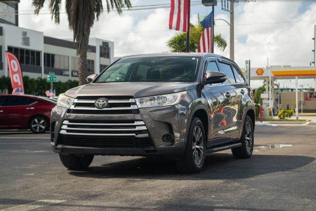 2017 Toyota Highlander