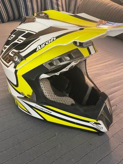 Airoh Motocross Helmet (( Antonio Cairolli Edition - Adult Large ))