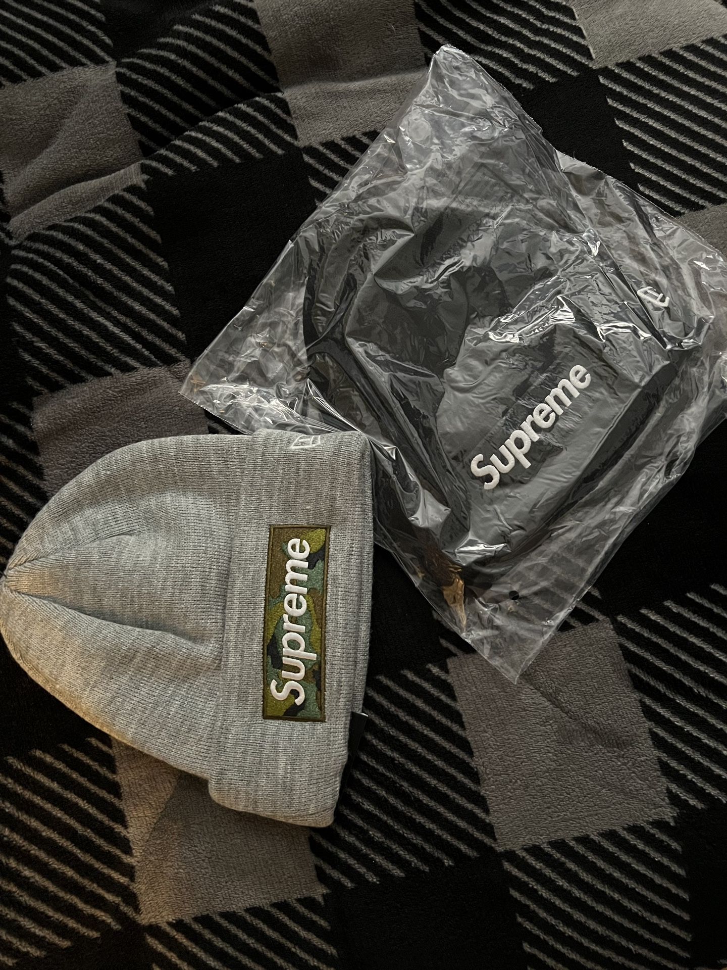 Supreme Box Logo Beanie