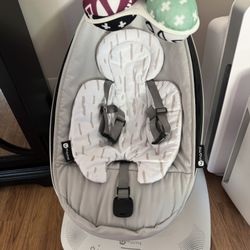 4moms Mamaroo Swing