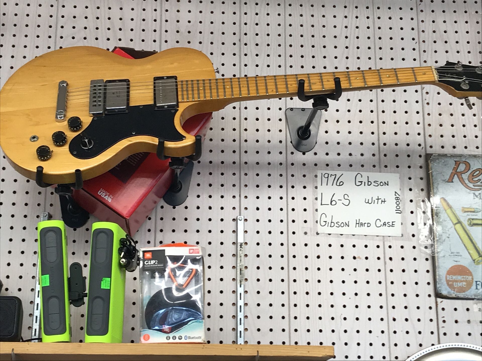 1976 Gibson L6-S INCLUDES HARD CASE