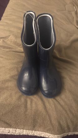 Botas de plástico para niño size 7-8
