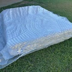 Sealy Full Mattress New 13inch 