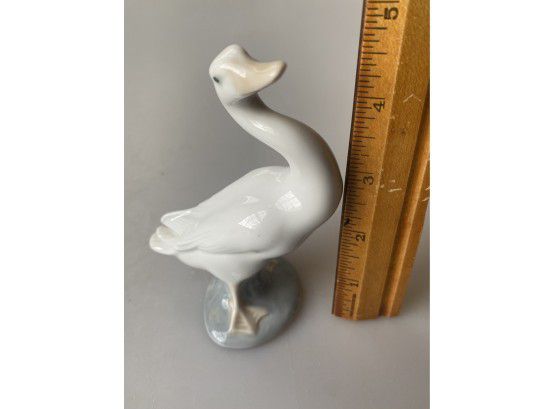 Lladro Duck Figurine 