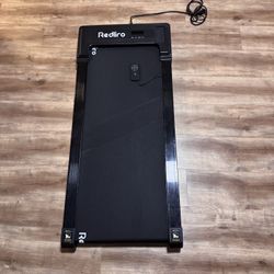 Redliro walking pad