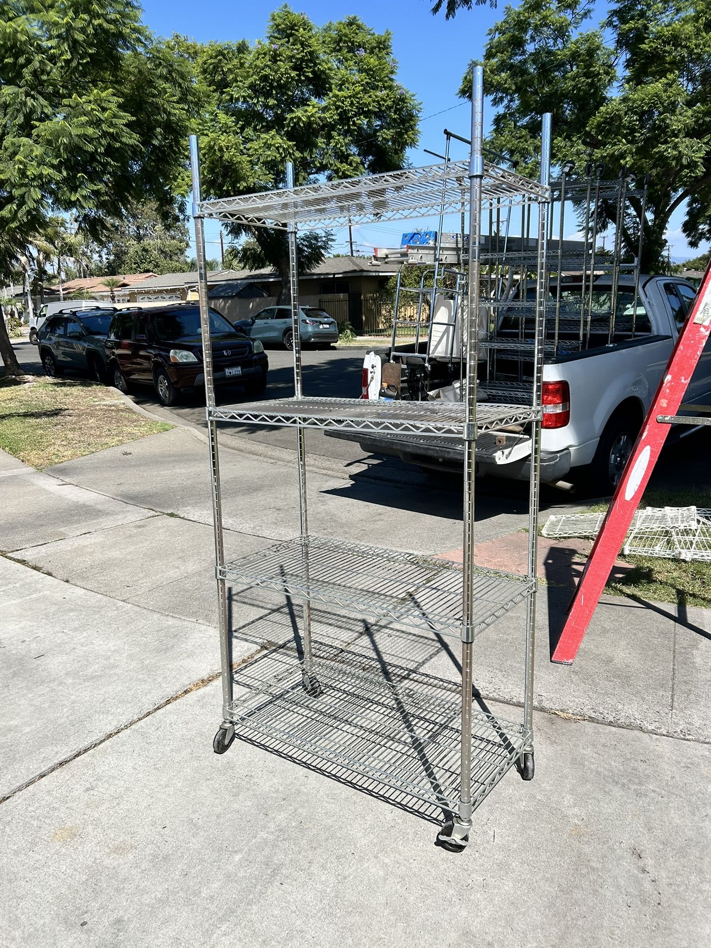 Shelf Metal Dim 36”x18”x75 With Casters