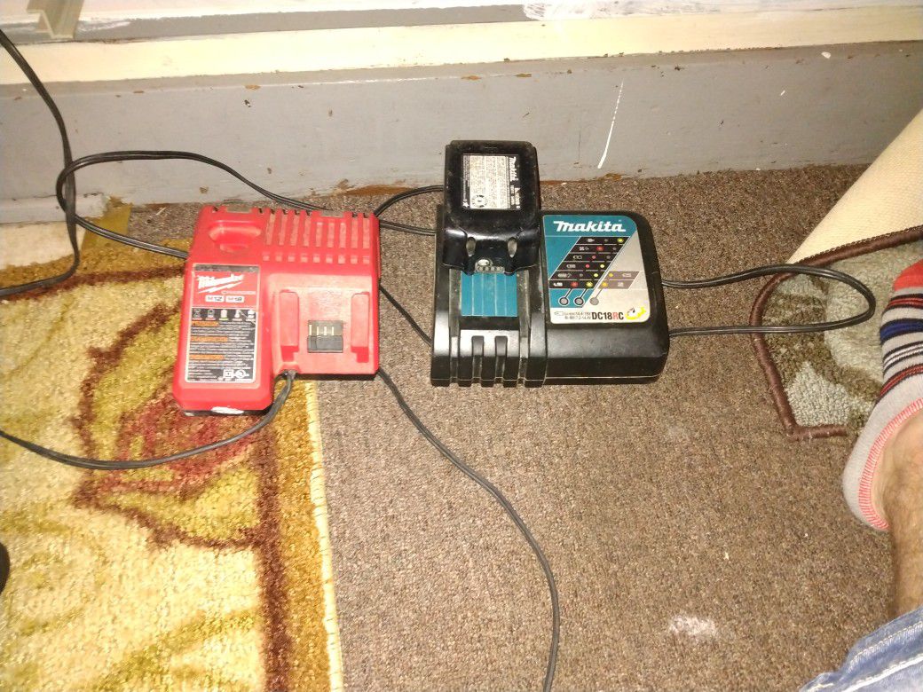 Battery Charger For Drills 
