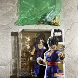 SH Figuarts Dragon Ball Super Superhero Ultimate Gohan(READ DESCRIPTION)