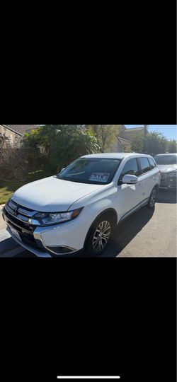Mitsubishi 2017 Outlander