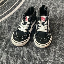 Toddlers vans Size 5