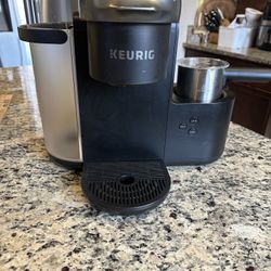Keurig K-Cafe Single Serve K-Cup Coffee Maker Black Tested *Read