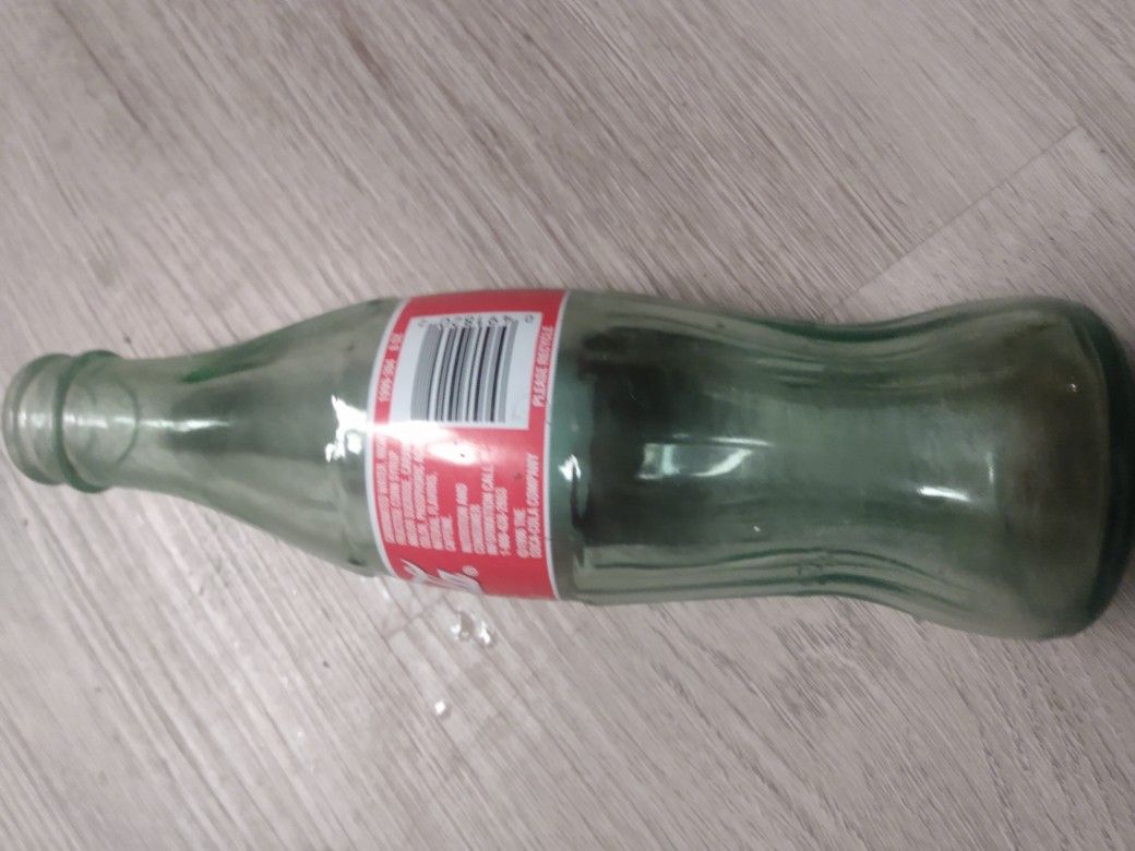 Vintage 1999 Coca-Cola 8 Oz Bottle Coke Racing Family Bill Elliott