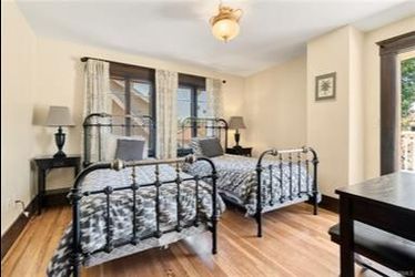 Twin bed set x 2