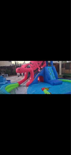 Inflatable Dinosaur Cave  water slide BOUNCER NEW in box