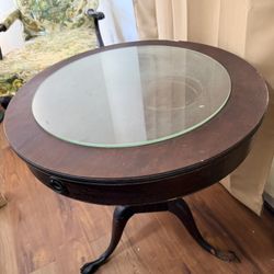 Antique Mahogany Drum/Round Table
