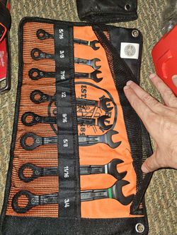 Klein 8-Piece Ratcheting Wrench Sets - SAE & Metric - Brand New