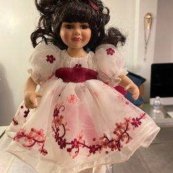 Marie Osmond "Romance" Tiny Tot Collectable doll