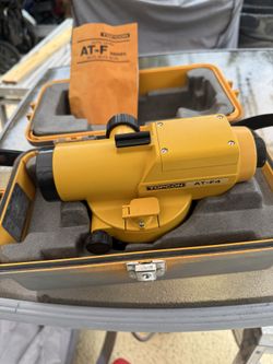 Topcon At F4>. Builders Level