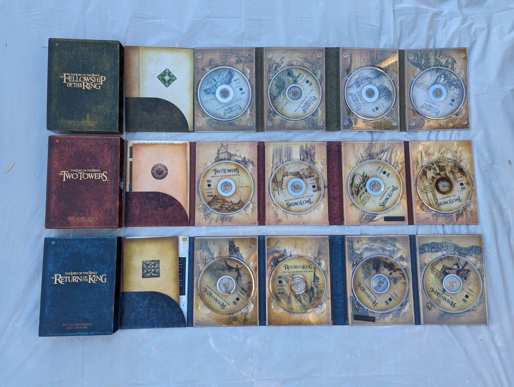 The Lord of the Rings Trilogy Special Extended DVD Edition 12 Disc Set
