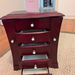 Jewelry Box -NEW