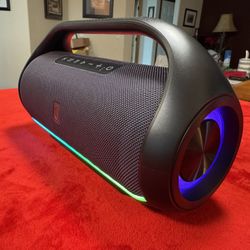 Portable Wireless Speaker, High-quality Sound, RGB Lights 