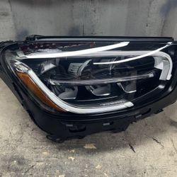 2020 2021 2022 Mercedes-Benz GLC300 Right Passenger Side LED Headlight OEM A(contact info removed)