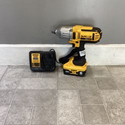 Dewalt DCF889 Impact Wrench 1/2” With Battery And Charger 