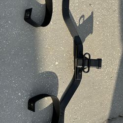 Jeep Wrangler Tow Hitch & Rear Bumpers 