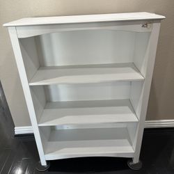 3 Shelves Traditional White Bookcase – Harriet Bee Bonneau (Wayfair)