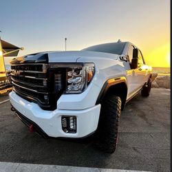 2021 GMC Sierra 2500HD AT4 – Duramax – 10-Speed