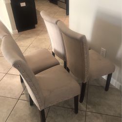 Set Of 4 Beige Dining Room Chairs